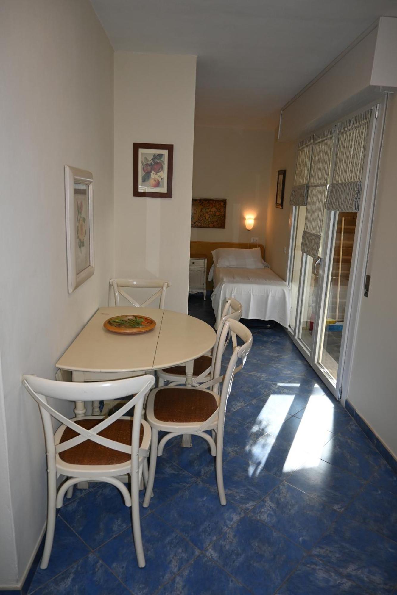 Residence Il Mandorlo Lacona Zewnętrze zdjęcie