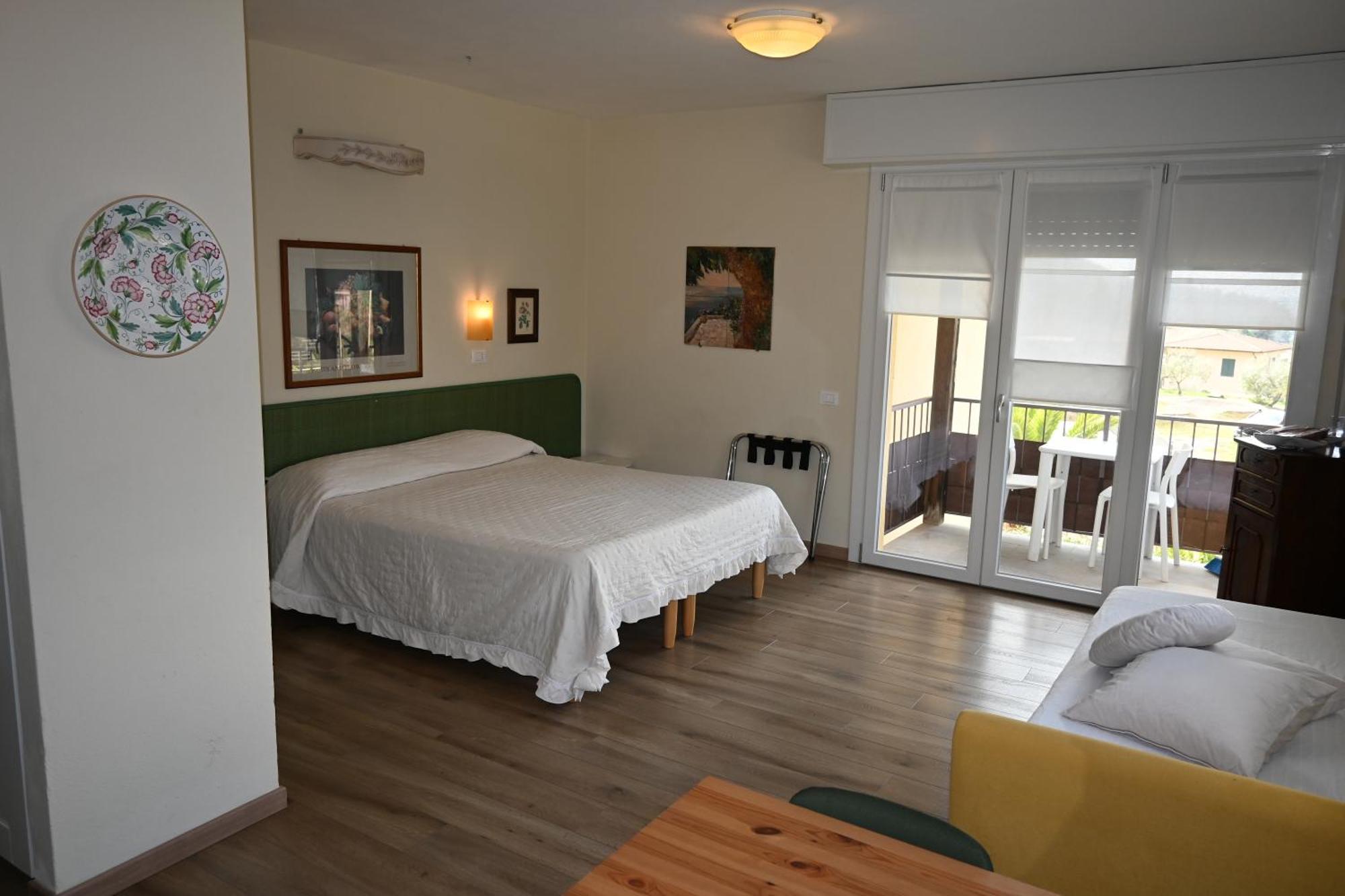 Residence Il Mandorlo Lacona Zewnętrze zdjęcie