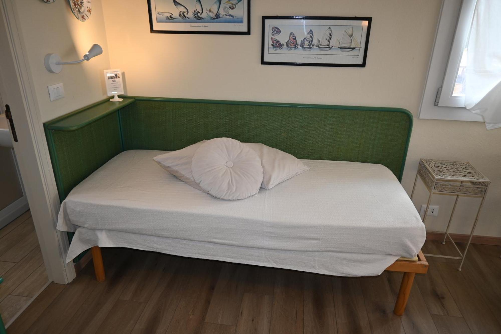 Residence Il Mandorlo Lacona Zewnętrze zdjęcie